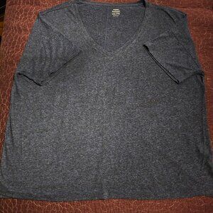 Old Navy Boyfriend Tee-shirt